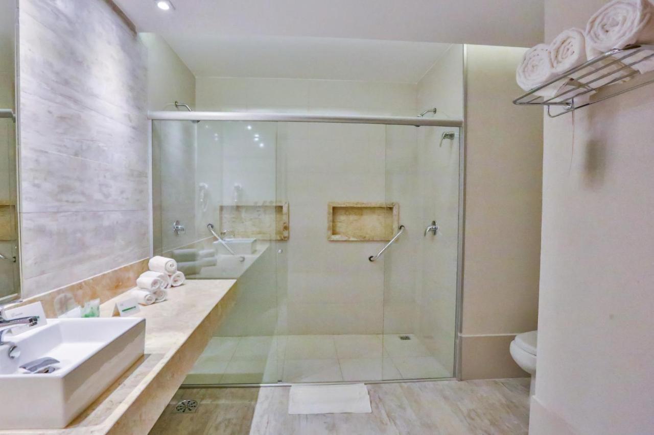 - By Ihg Hotel Goiania