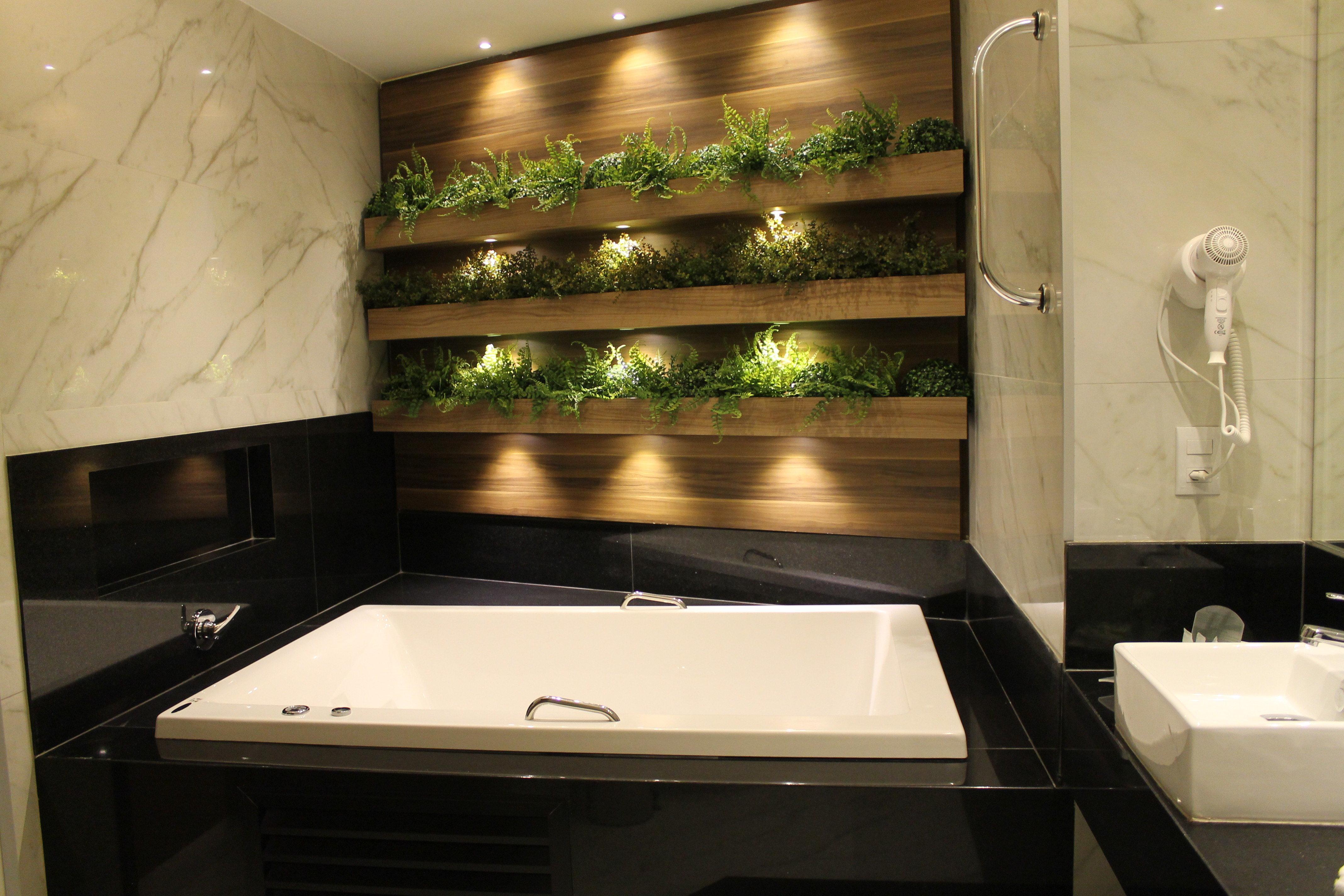 - By Ihg Goiania